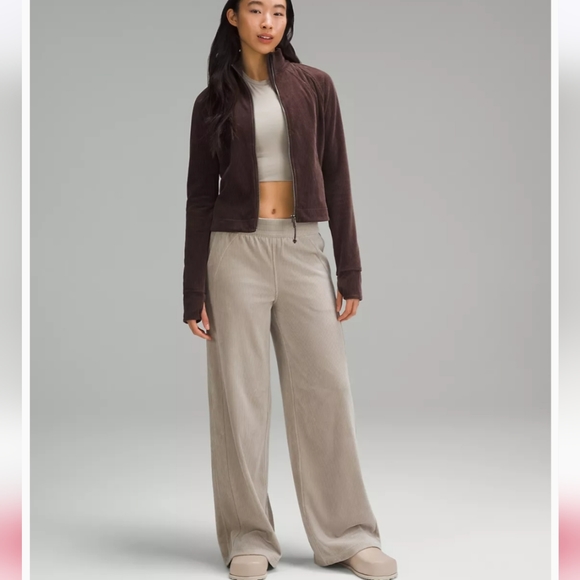 Lululemon scuba wide leg pant velvet cord, rivers tone. NWT. - Picture 4 of 12